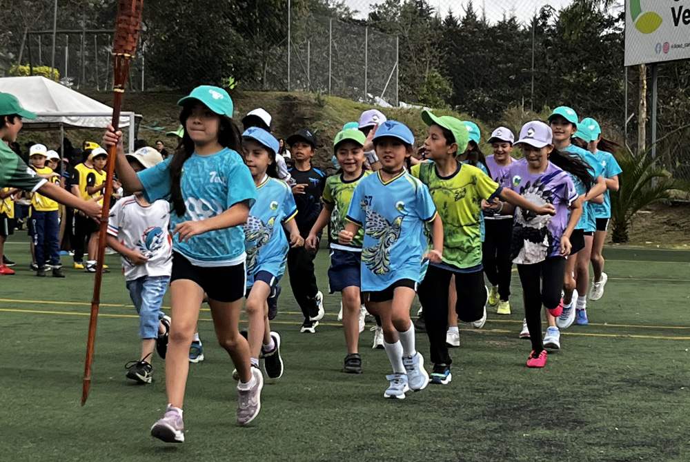 Día del Deporte sección Básica Elemental y Media Liceo Campo Verde 2025 - 2026