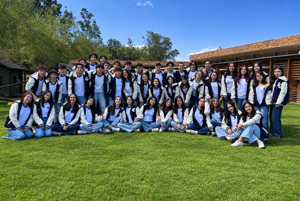 ultimo primer dia de los estudiantes de tercero de bachillerato de liceo campo verde de la promocion 2026 2027